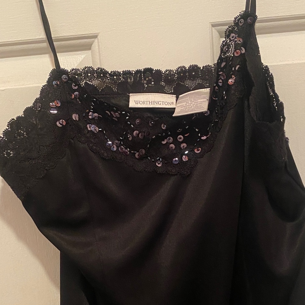 ā¤ļøWorthington Black Lace Sequin Blouse